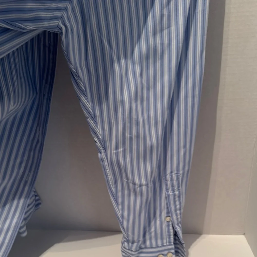 Polo by Ralph Lauren Men's Blue Striped Shirt